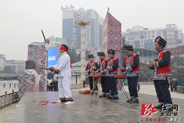 土家族三棒鼓表演