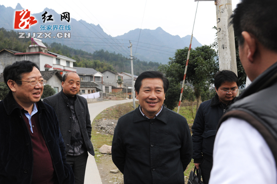 杜芳禄、刘群调研武陵源区现代农业发展情况