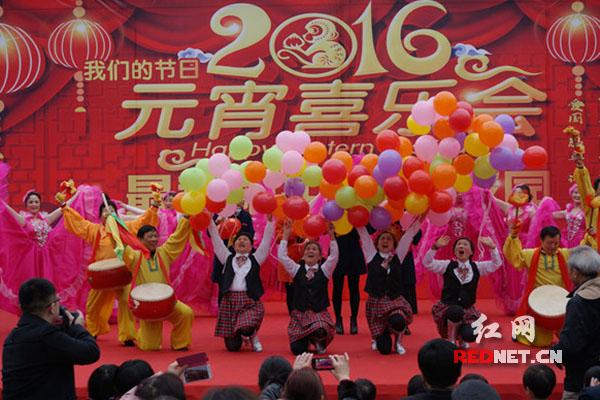 2月19日，长沙雨花家园社区举办元宵喜乐会。
