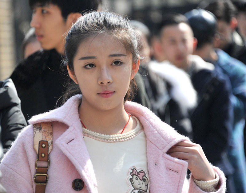 上戏表演系招生美女如云 录取比例200：1