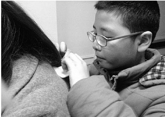 数数妈妈头发多少?小学生寒假作业获老师点赞