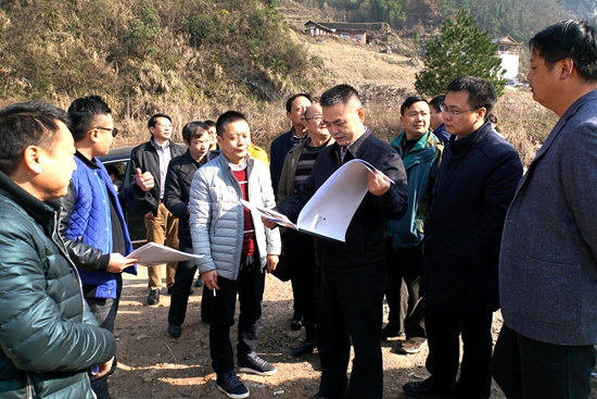 武陵源:朱用文深入中湖乡开展乡村旅游发展工作调研