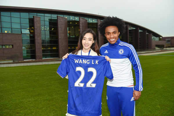 和威廉（Willian-Borges-da-Silva）同样的球衣号“22”号