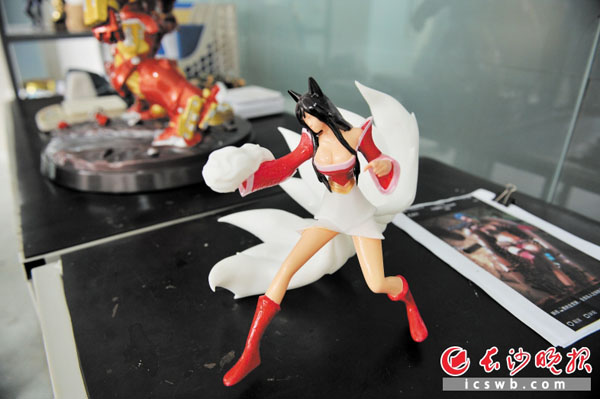 通过3D打印技术打印出来的动漫人物。