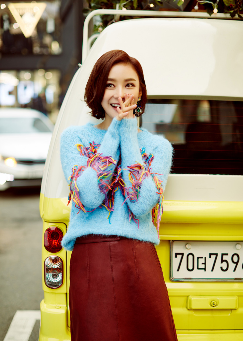 袁姗姗表情惊喜