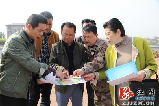 慈利：舒洪波现场调度人武部新营房建设项目