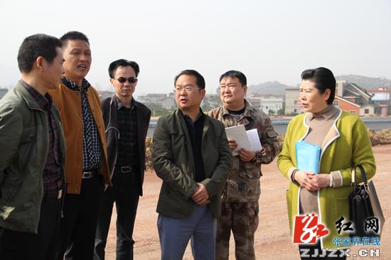 慈利：舒洪波现场调度人武部新营房建设项目
