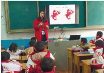  株洲市外国语荷塘学校的学生正在上思维课。