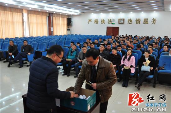 桑植县举行2016年公开竞选乡镇领导干部面试