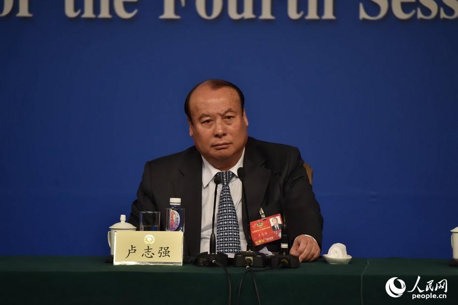 全国政协常委,中国民间商会副会长,中国泛海控股集团董事长卢志强.
