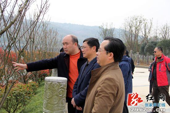 慈利县在职处级领导干部参观市重点工程建设项目