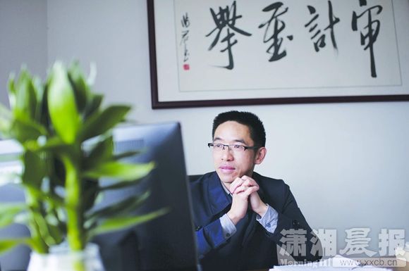 huangj1603693.JPG