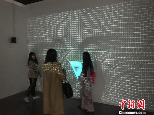 风靡日韩的魔法美术馆进驻上海人气旺