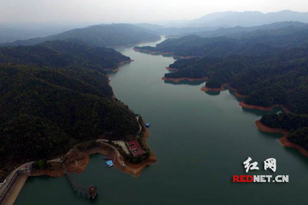 长沙“第二水源”地——浏阳株树桥水库。