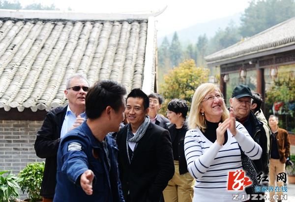 奥地利副议长访问张家界核心景区武陵源