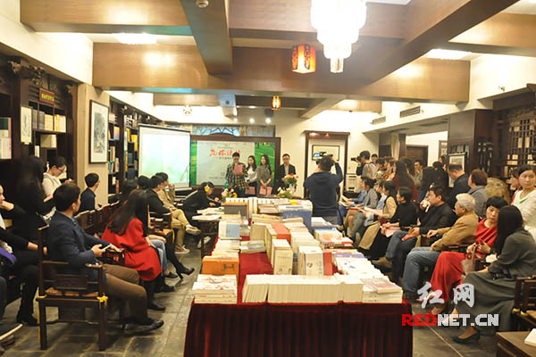 3月30日下午，湖南文艺出版社508阅读分享沙龙首期活动在长沙举行。
