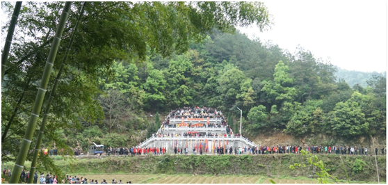 清明祭先祖 逾千名王氏后人齐聚浏阳