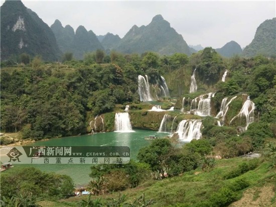 探访中国最美瀑布——德天跨国瀑布