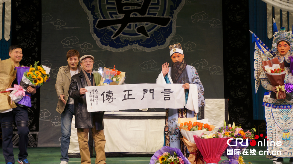 图片默认标题
