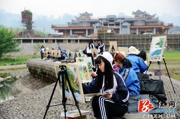 张家界武陵源春光入画图（组图）