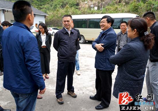 武陵源:朱用文 褚新年深入核心景区开展景区管理工作调研