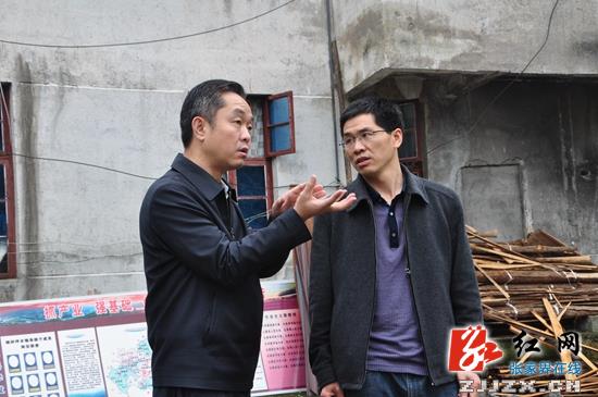 桑植：刘卫兵深入八大公山镇调研精准扶贫等工作
