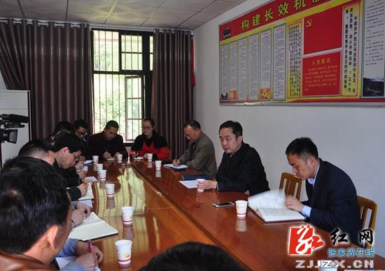 桑植：刘卫兵深入八大公山镇调研精准扶贫等工作