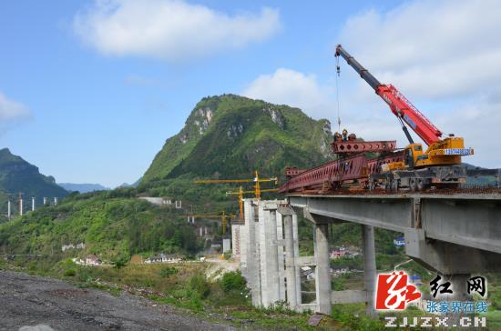 永定区：邢大公路年底将全线拉通