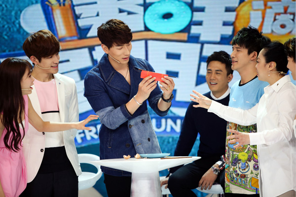 张亮、杜淳、何炅