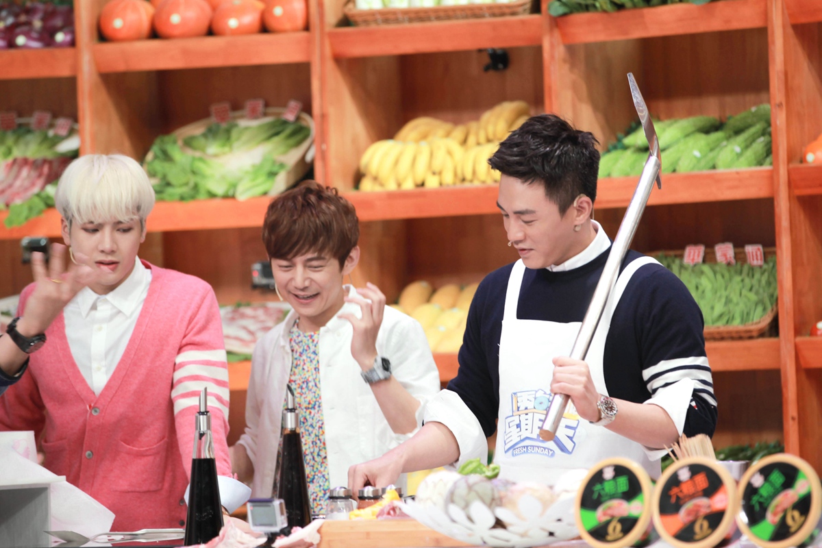 杜淳拿大铲子做菜