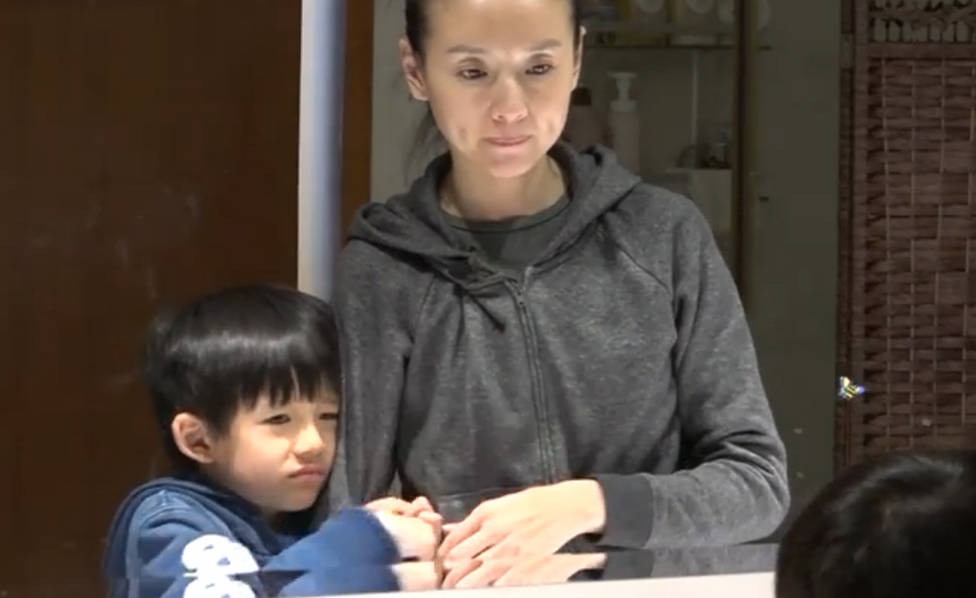 董洁与儿子顶顶