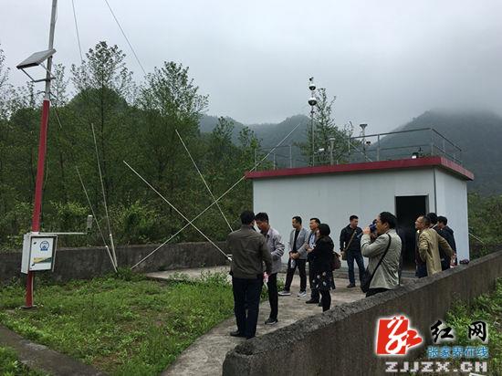 姜玉泉带队检查武陵源区环境保护情况