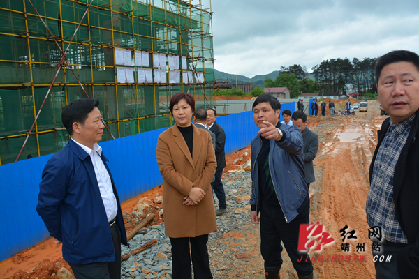 陈俊名 黄旭庭)4月26日,湖南省靖州县委书记张远松,县委副书记,县长