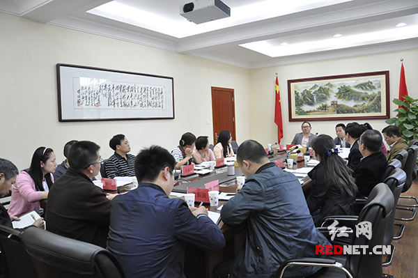 4月27日下午，湖南省知识产权局召开座谈会，集中答复第002号提案办理情况。