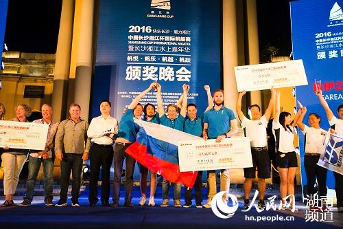 “帆船宝贝”高巧宁获得本次帆船形象代言人冠军
