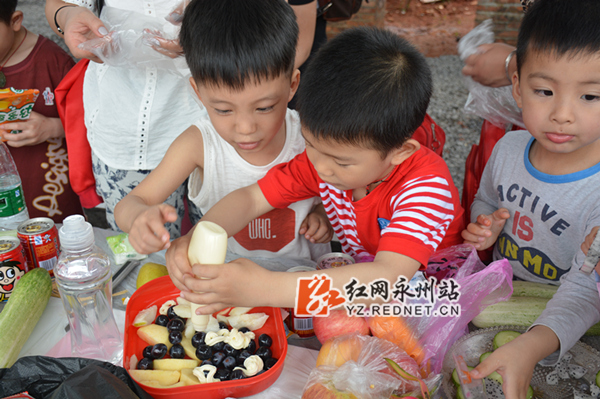 制作水果拼盘