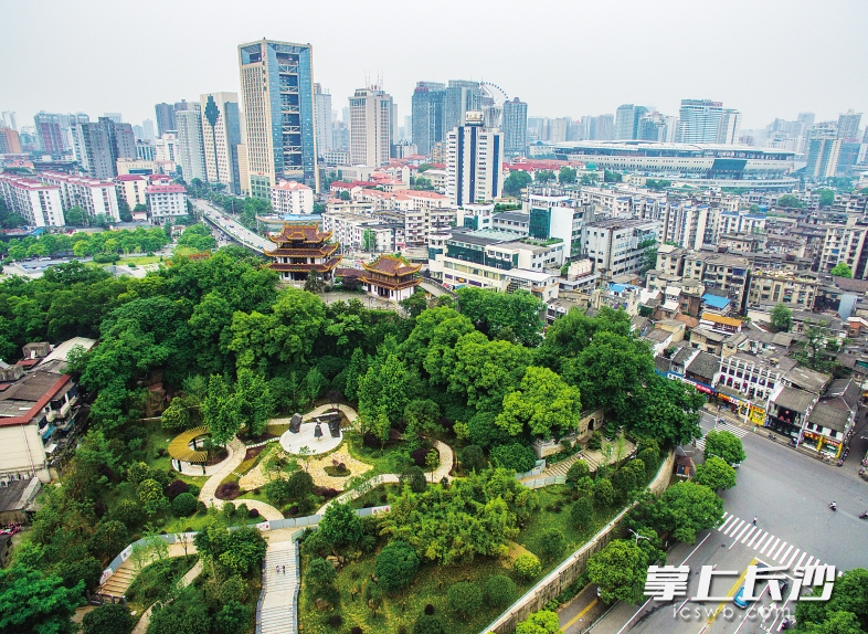 　　天心区绿色与城市共生长，城区品质日益提升。