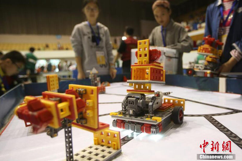内地青少年科技竞赛“玩转”机器人【4】