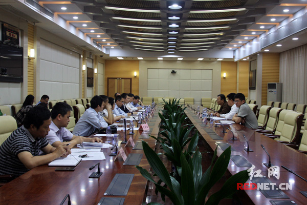 湖南省防指召开防汛会商会现场。