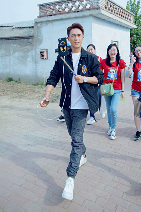 杜淳将直播收益捐出