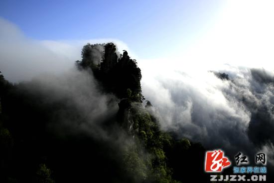 武陵源“空地一体”三大摄影赛助力旅游