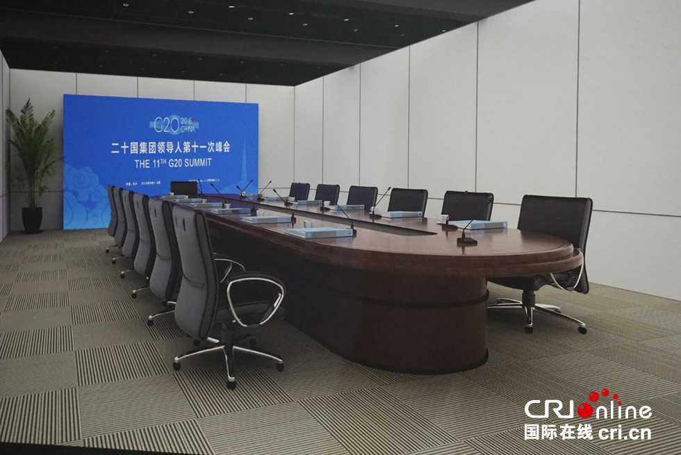 图片默认标题