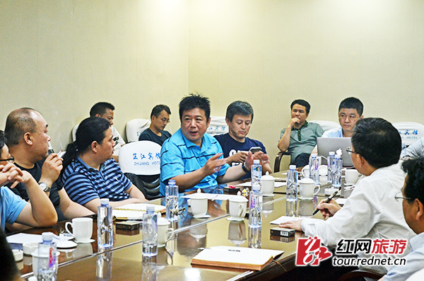 31日，在怀化举行的座谈会上，编剧们用不一样的视角把脉湖南旅游。