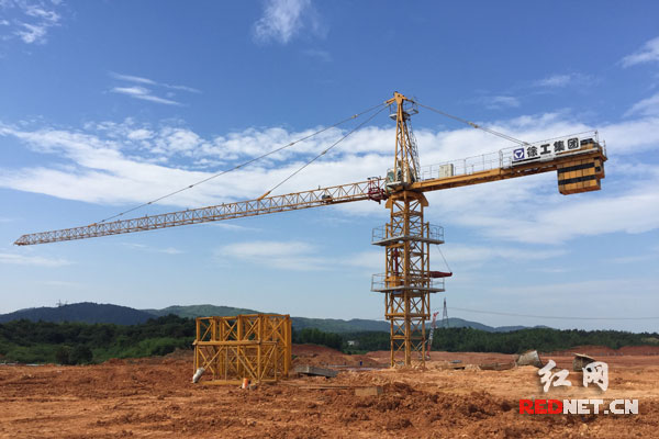 湖南省重点工程项目——美丽中国·长沙文化产业示范园建设工地。
