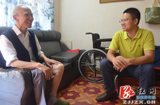 慈利：高靖生探望慰问抗战老兵及烈士家属