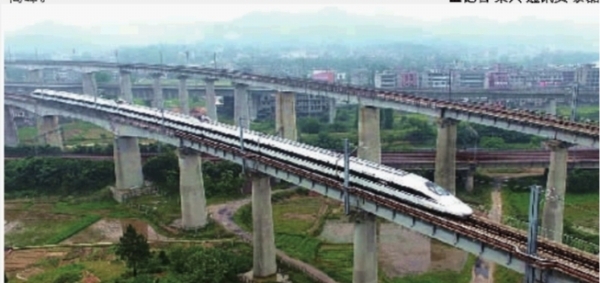 广铁集团增开多趟列车，以满足暑期旅客出行。新华社图(资料图片)