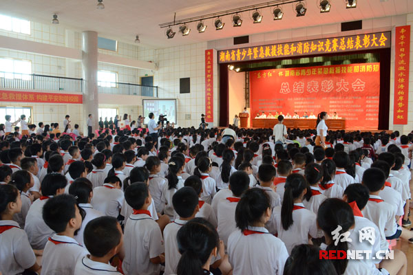 6月28日上午，“东方红”杯湖南省青少年紧急救援技能和消防知识竞赛活动在长沙闭幕。
