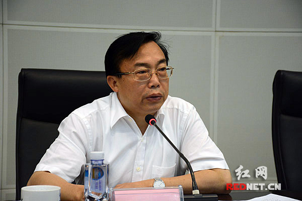 湖南省副省长、省政府秘书长向力力出席并讲话。