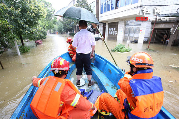 受暴雨影响，湘阴遭遇洪灾