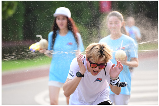 搜狐视频《约跑不能停》创意潮跑Water Run空降朝阳公园